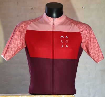  - Schimun 1/2 red monk l 